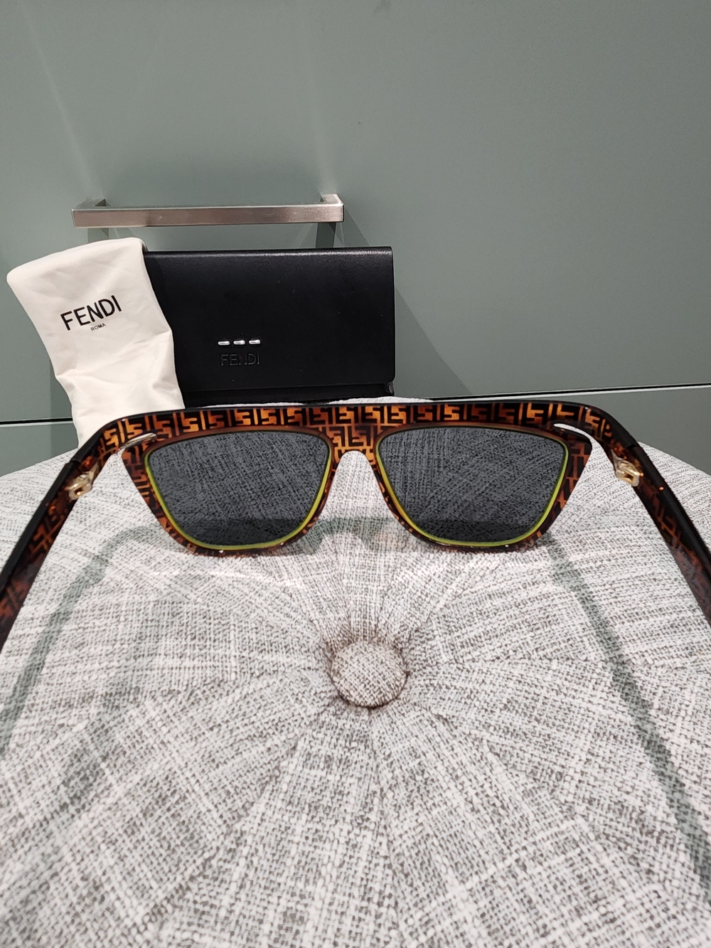 Fendi Brown Tortoiseshell Logo Sunglasses with Neon Yellow Trim - Picture 4 of 7